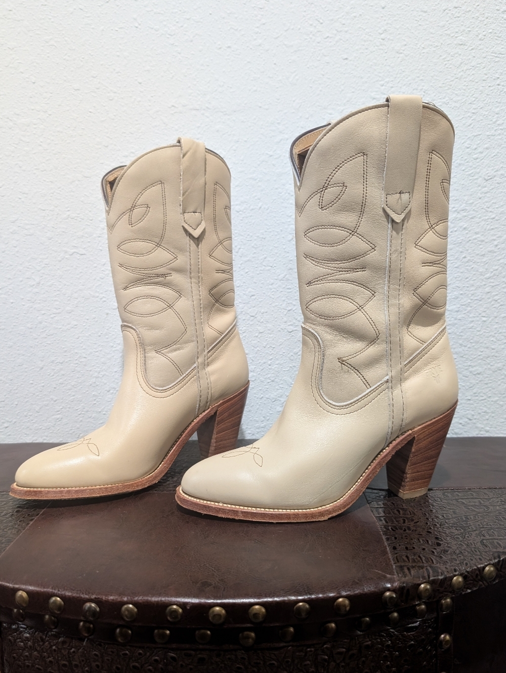 VINTAGE 70s/80s: Frye Western Boots Size 7 - Picture 3 of 16